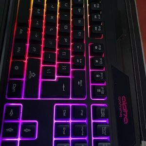 Gaming Keyboard - Light Up